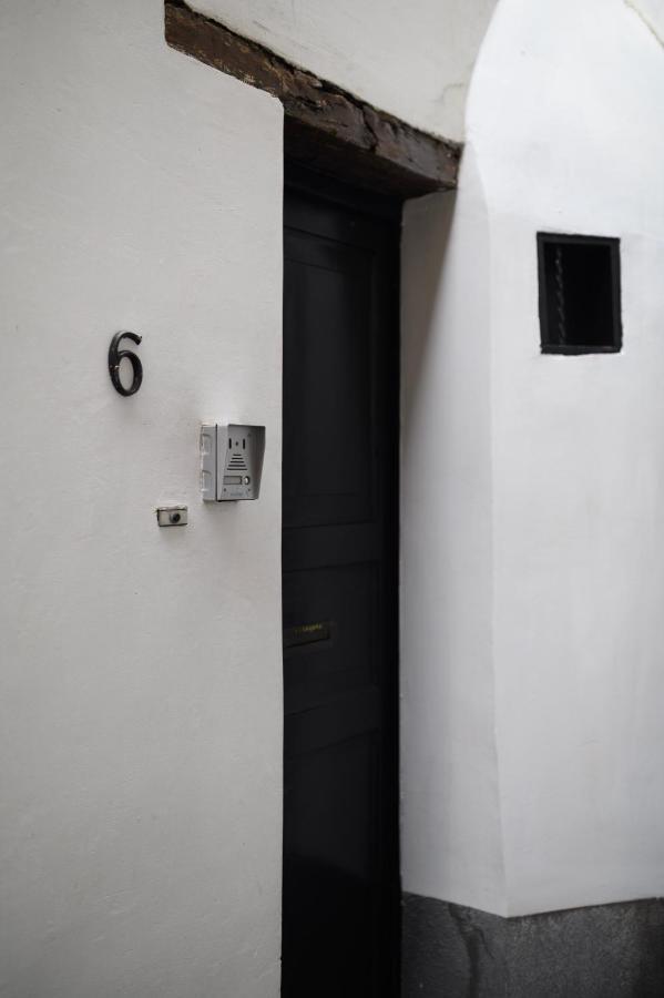 Private En-Suite Room In The Heart Of Le Sablon Брюксел Екстериор снимка